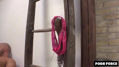 Зрелые, Мамаши, Русские мамки, Русское, В чулках, Брюнетки,