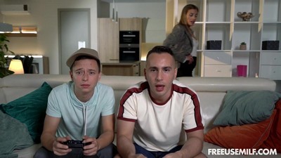 Оргия, С сыном, Блондинки, Камшот,