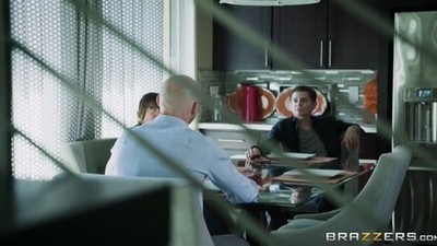 Молоденькие, Блондинки, На полу, Кончил на лицо, Кончил в рот, В спальне, В очках, В майке,