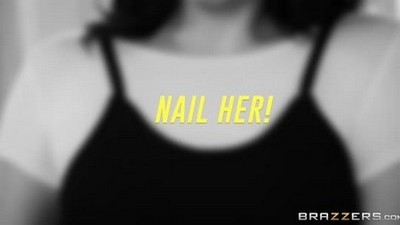 Молоденькие, Анилингус, Брюнетки, На диване, Кончил на лицо, Кончил в рот,