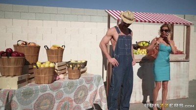 Блондинки, Голые, Большие сиськи, Зрелые женщины, Мамки, Большие натуральные сиськи,