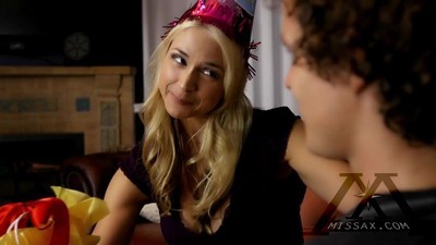 Блондинки, Голые, Красивые попки, Маленькие сиськи, Пизда, Худые, Красивое, Молодые, Красивые девушки, Романтическое,