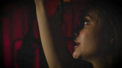 Блондинки, Семейное, Волосатые, Втроем, Лесбиянки, Мастурбация, Оральный, Кунилингус, Женский оргазм, Мачеха,