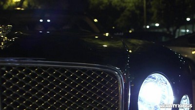 В одежде, Групповое, Трусики, Волосатые, Оральный, Мастурбация, Кунилингус,