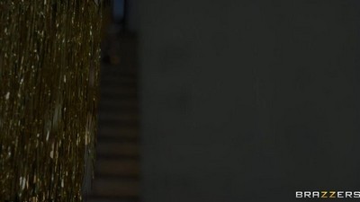 В одежде, Негры, Втроем, Лесбиянки, Мастурбация, Оральный, Волосатые, Кунилингус, Женский оргазм,