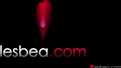 Брюнетки, Голые, Волосатые, Красивое, Лесбиянки, Мастурбация, Оральный, Кунилингус, Женский оргазм, Красивые девушки, Романтическое,