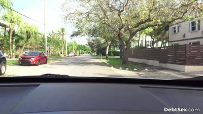 Маленькие сиськи, Худые, Волосатые, От первого лица,